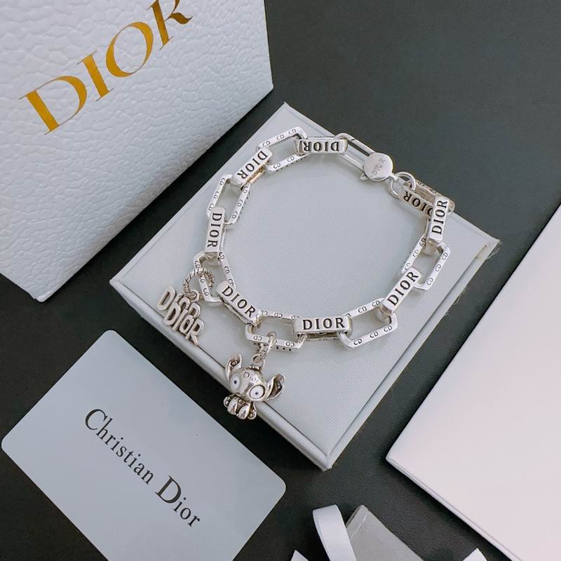 Dior Bracelet 06lyr279